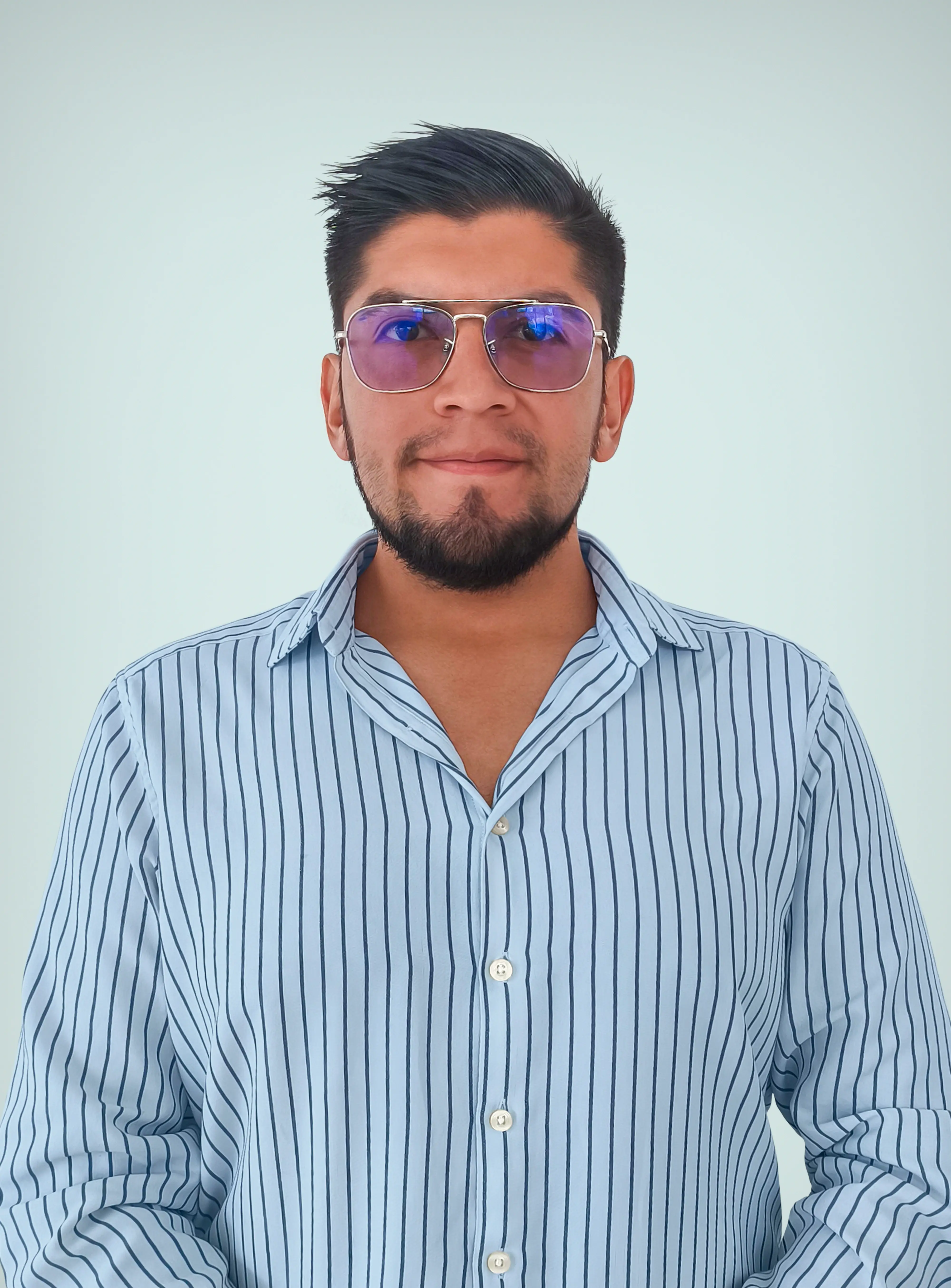 Jose Cevallos, Ejecutivo Comercial de Geosatelital