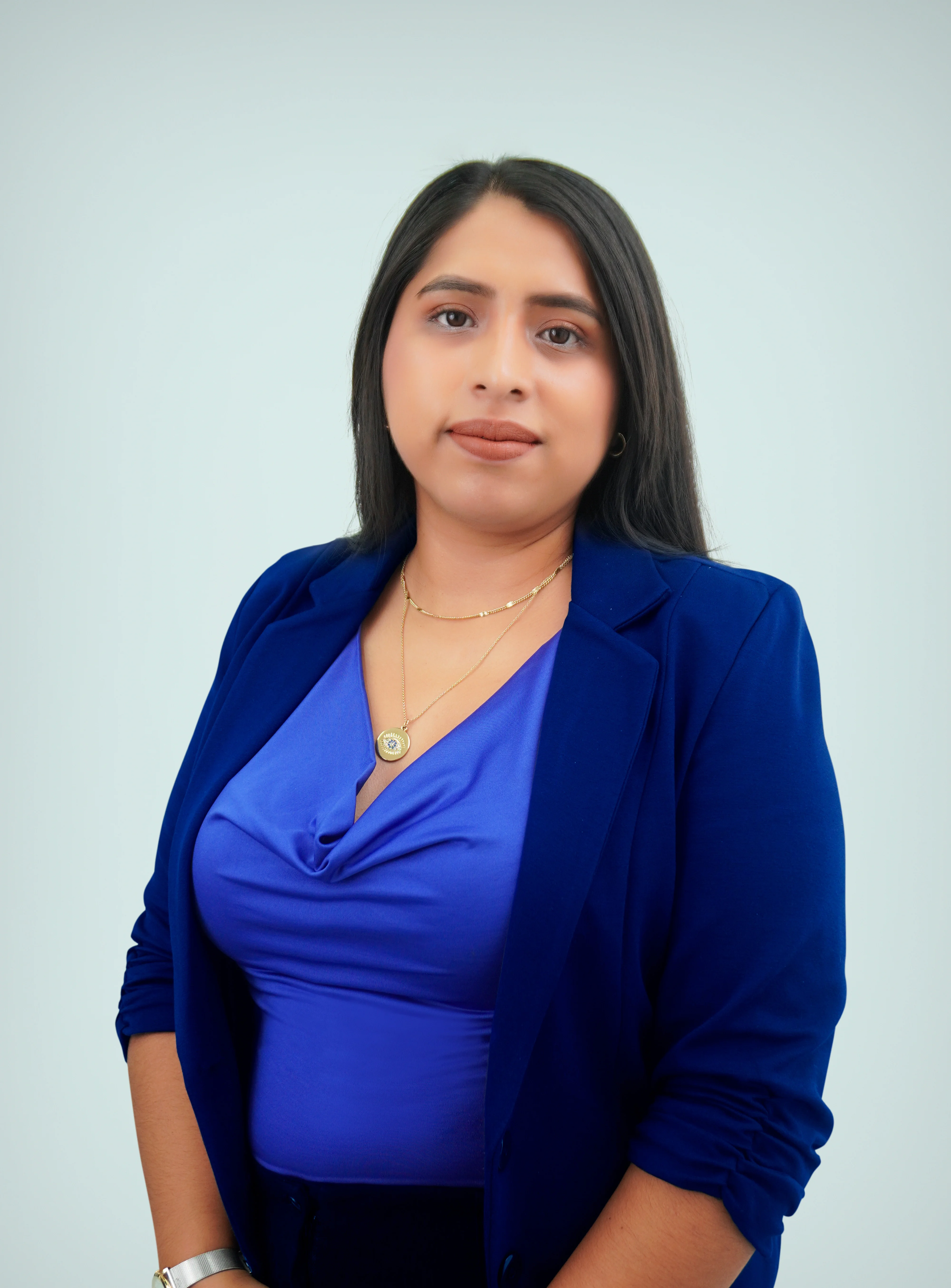 Lizeth Cuenca, Jefe de Licitaciones